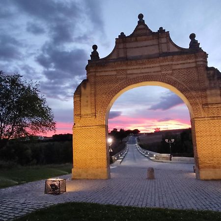 Alojamiento Turistico Carvi Arévalo Buitenkant foto